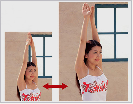 Вытяжение с развертыванием ладоней